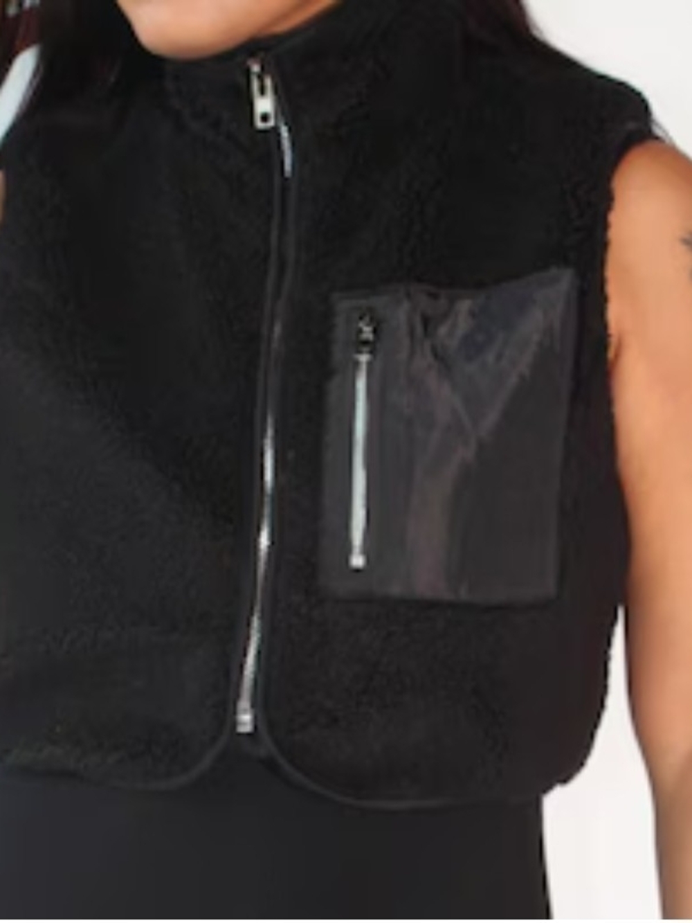 NO VACANCY Black Sherpa Zip-Front Vest - Women
